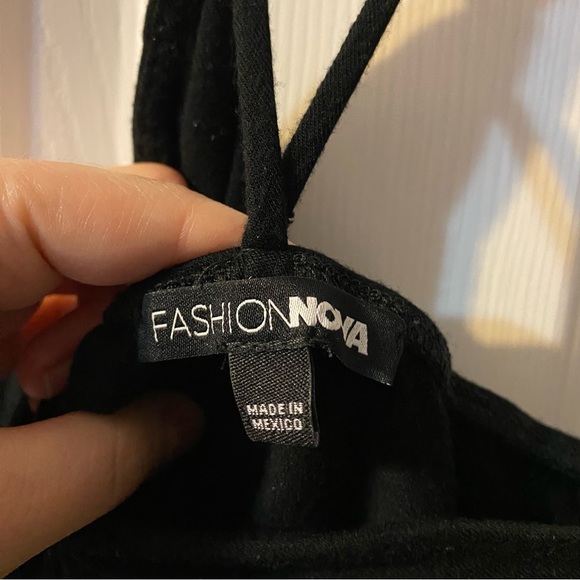 Fashion Nova black halter bodysuit - Picture 7 of 11